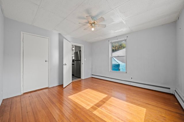 49 Saunders Rd 1, Lynn, MA 01904