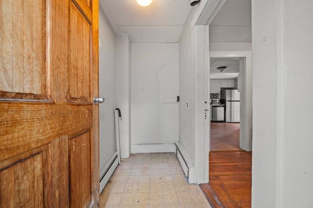 49 Saunders Rd 1, Lynn, MA 01904