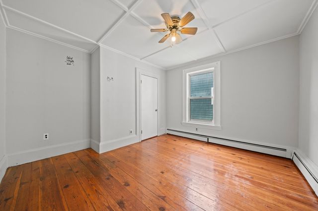 49 Saunders Rd 1, Lynn, MA 01904