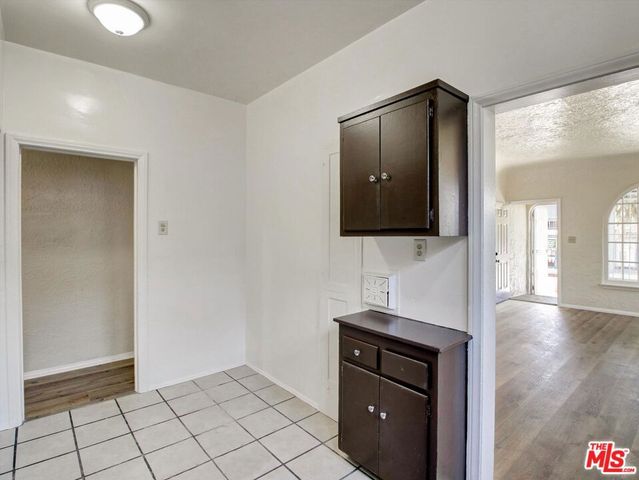 4222 Hooper Avenue, Los Angeles, CA 90011