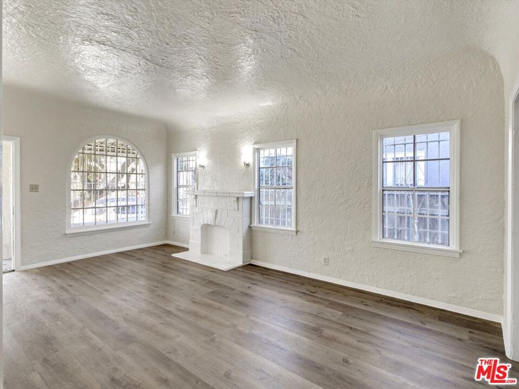 4222 Hooper Avenue, Los Angeles, CA 90011 — photo 3