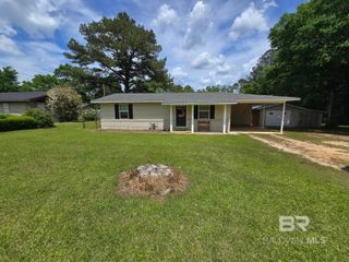 2534 Foshee Road, Brewton, AL 36426