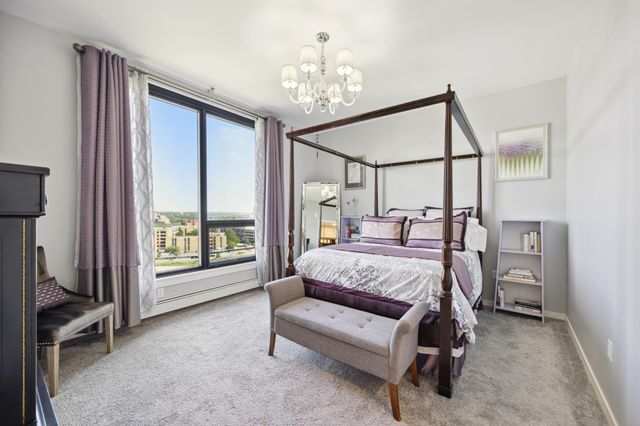 1240 S 2nd Street 1003, Minneapolis, MN 55415