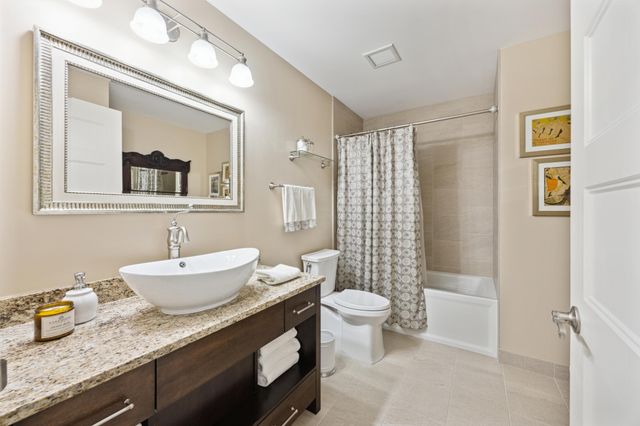 1240 S 2nd Street 1003, Minneapolis, MN 55415