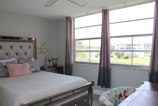 14671 Bonaire Boulevard 305, Delray Beach, FL 33446