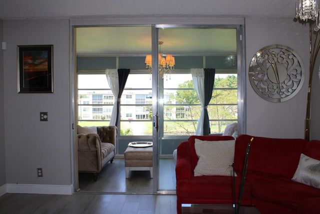 14671 Bonaire Boulevard 305, Delray Beach, FL 33446