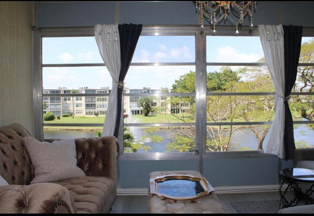 14671 Bonaire Boulevard 305, Delray Beach, FL 33446