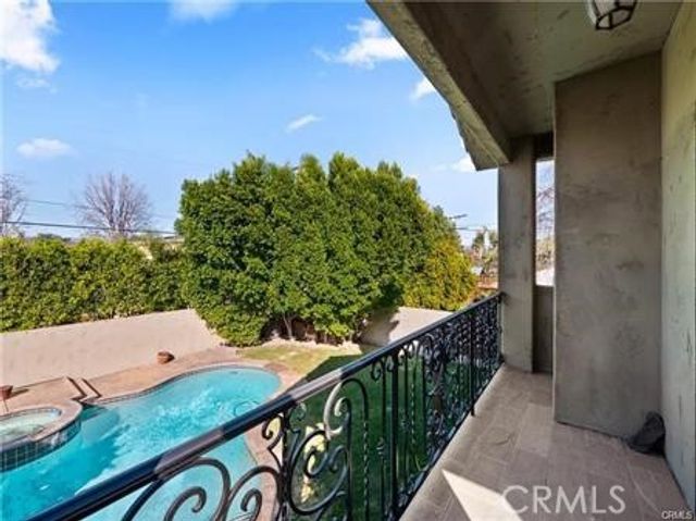 14739 Hesby, Sherman Oaks, CA 91403