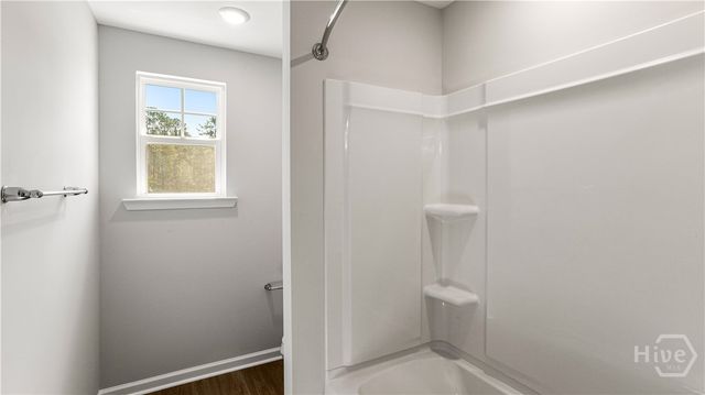 95 Glendale Circle, Richmond Hill, GA 31324