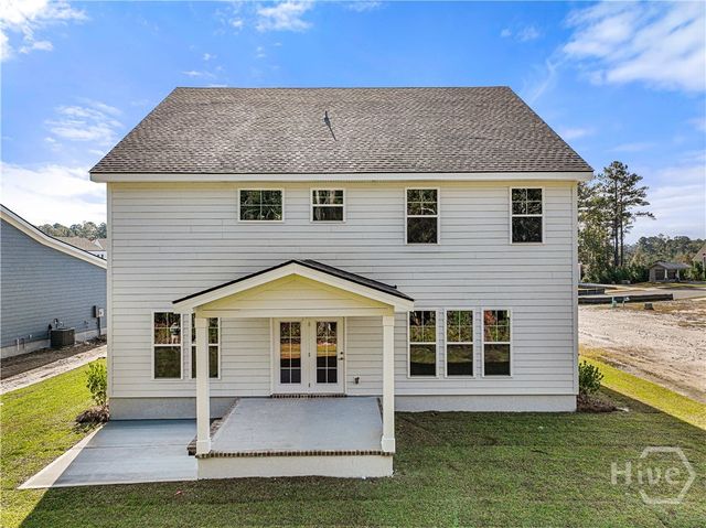 95 Glendale Circle, Richmond Hill, GA 31324