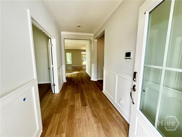 95 Glendale Circle, Richmond Hill, GA 31324