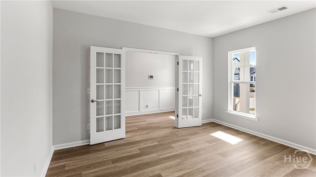 95 Glendale Circle, Richmond Hill, GA 31324