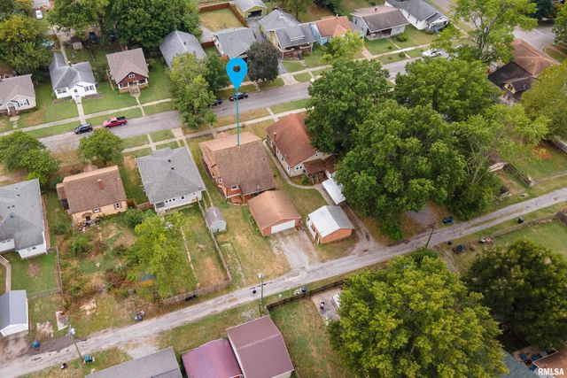 2120 LOGAN Street, Murphysboro, IL 62966