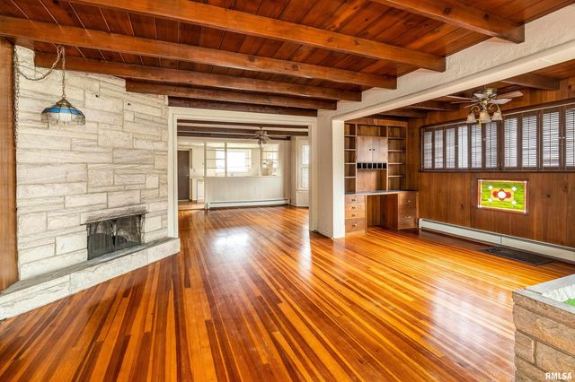 2120 LOGAN Street, Murphysboro, IL 62966