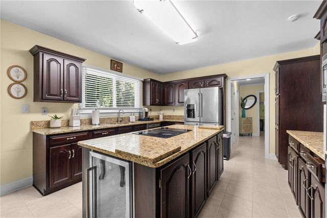 1208 Milford Forest Drive SW, Marietta, GA 30008