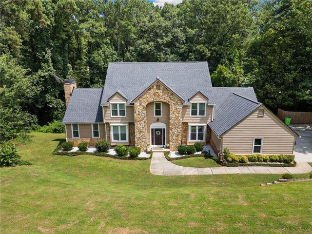 1208 Milford Forest Drive SW, Marietta, GA 30008