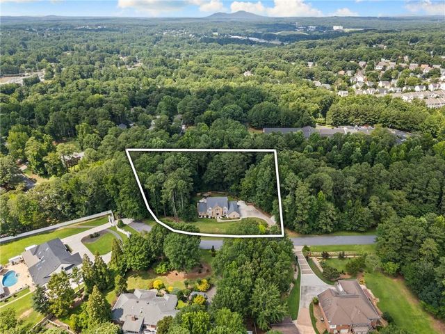 1208 Milford Forest Drive SW, Marietta, GA 30008