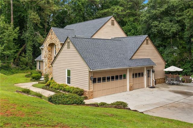 1208 Milford Forest Drive SW, Marietta, GA 30008