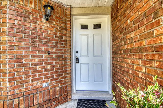 4521 BRIDGETON LANE, Orlando, FL 32817