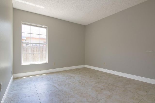 4521 BRIDGETON LANE, Orlando, FL 32817