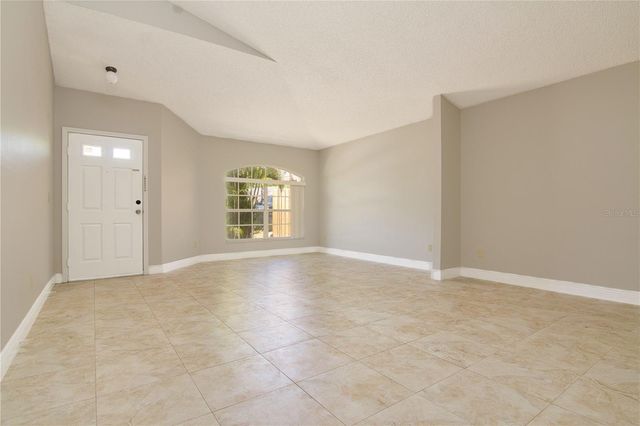 4521 BRIDGETON LANE, Orlando, FL 32817