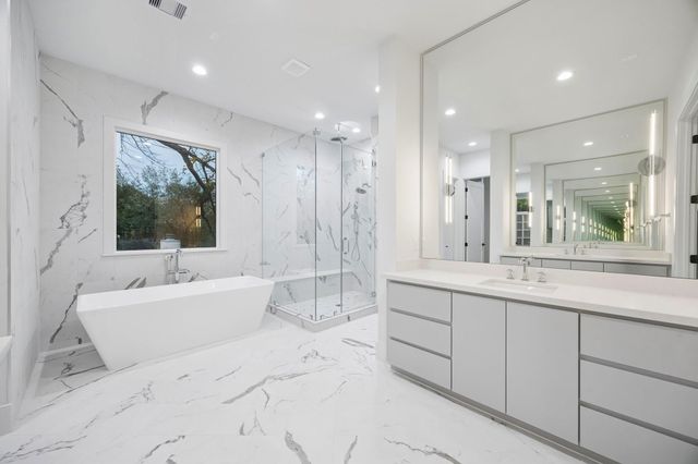 2205 North Boulevard, Houston, TX 77098