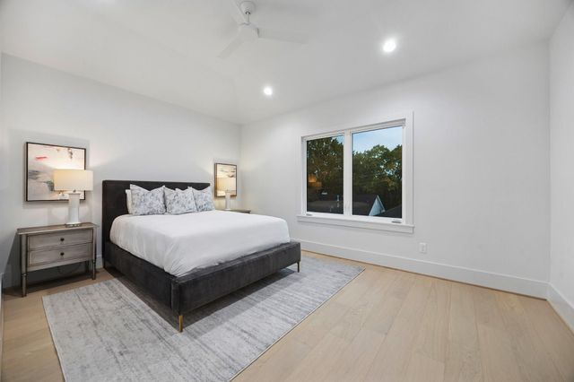 2205 North Boulevard, Houston, TX 77098