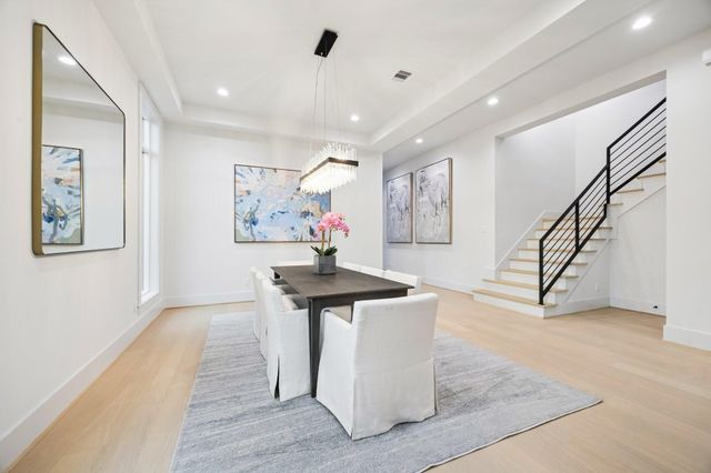 2205 North Boulevard, Houston, TX 77098