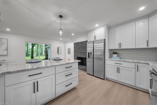 1301 Lakeside RD, Virginia Beach, VA 23455