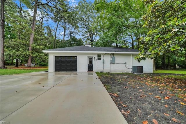 1301 Lakeside RD, Virginia Beach, VA 23455