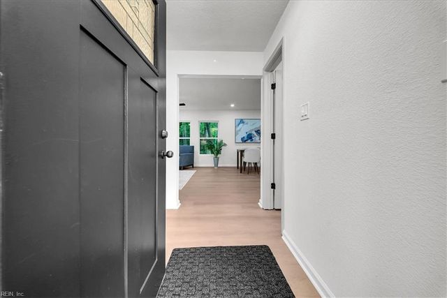 1301 Lakeside RD, Virginia Beach, VA 23455