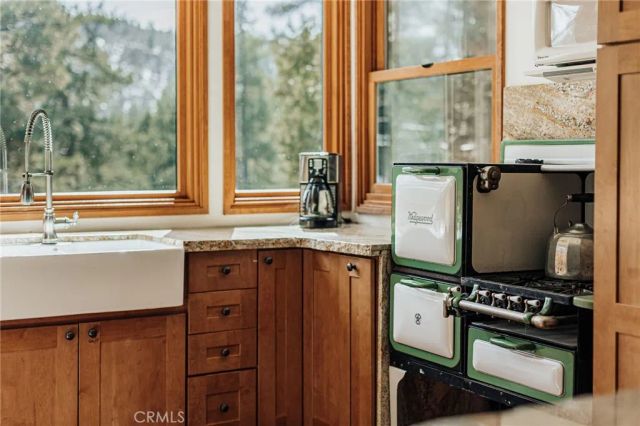 103 Big Bear Trail, Big Bear Lake, CA 92315