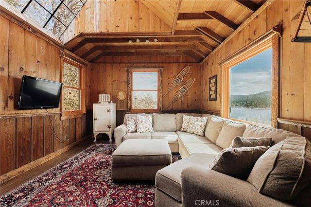 103 Big Bear Trail, Big Bear Lake, CA 92315