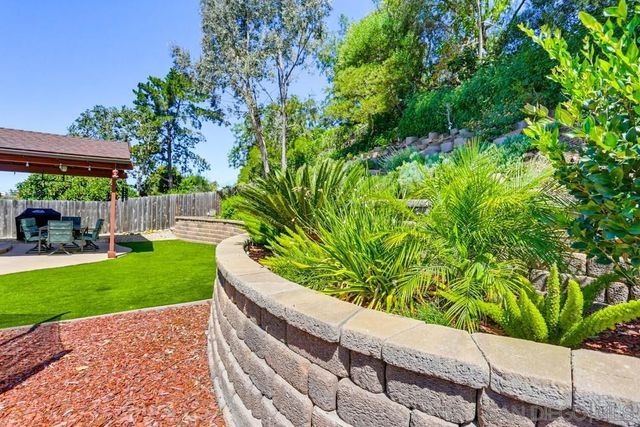 6390 Decanture St, San Diego, CA 92120