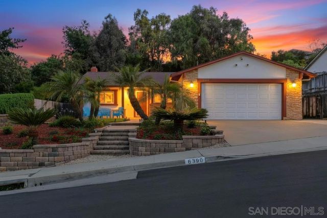 6390 Decanture St, San Diego, CA 92120