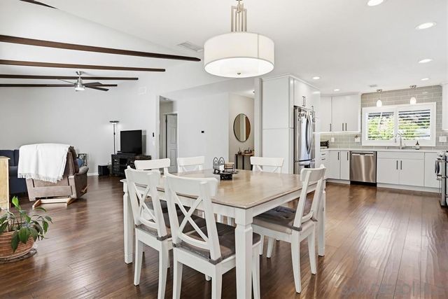 6390 Decanture St, San Diego, CA 92120