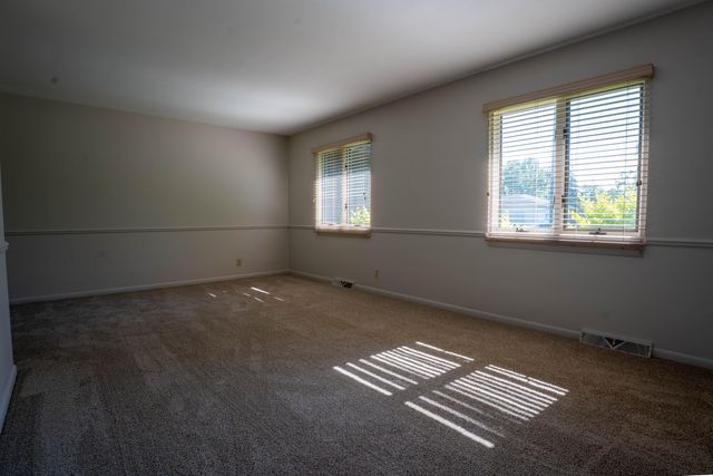 3127 Haverhill Court, Roosevelt Park City, MI 49441