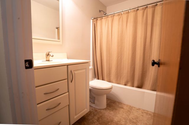 3127 Haverhill Court, Roosevelt Park City, MI 49441