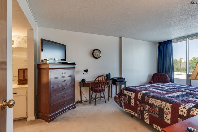 2100 SANTA FE STREET, Wichita Falls, TX 76309
