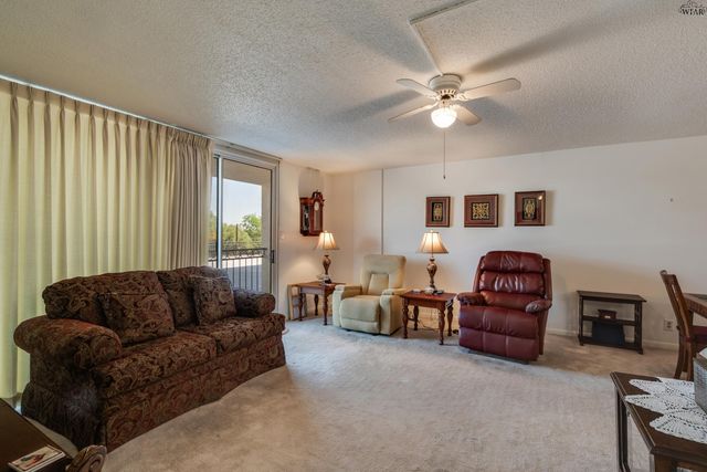 2100 SANTA FE STREET, Wichita Falls, TX 76309