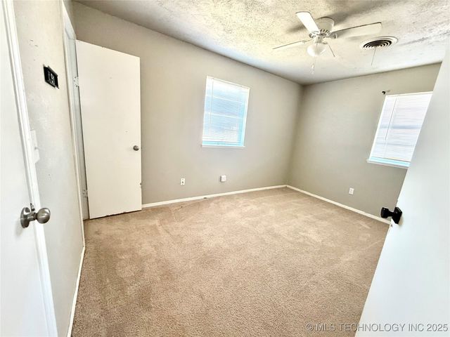 510 E Ashland, Mcalester, OK 74501