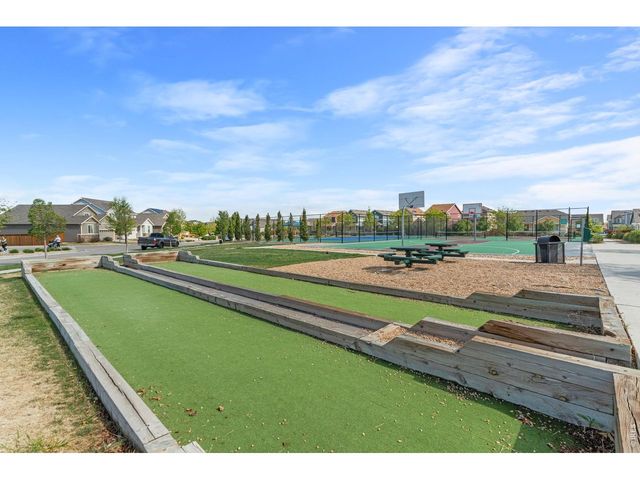 823 Cooperland Trl, Berthoud, CO 80513