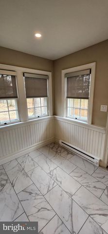 173 WASHINGTON ST, Doylestown, PA 18901