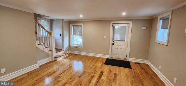 173 WASHINGTON ST, Doylestown, PA 18901