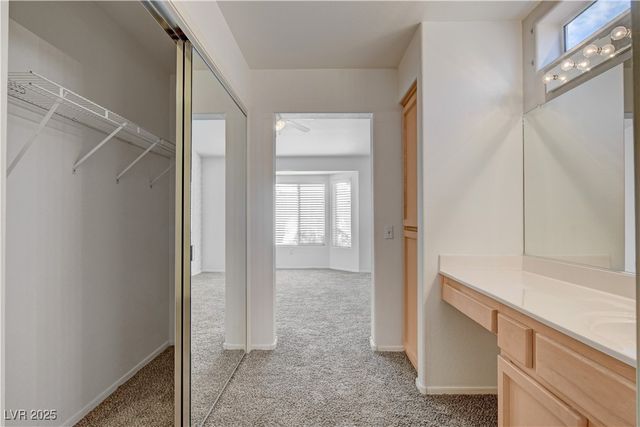 10113 Cresent Creek Drive, Las Vegas, NV 89134