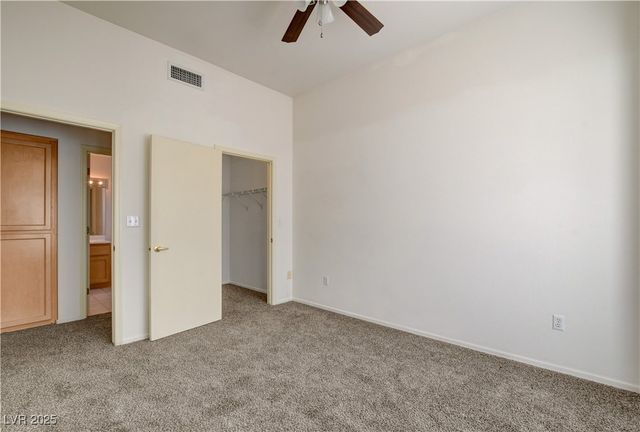 10113 Cresent Creek Drive, Las Vegas, NV 89134