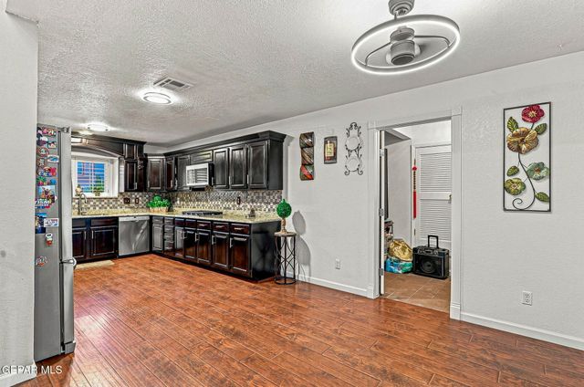 5705 NOVILLA Place, El Paso, TX 79932