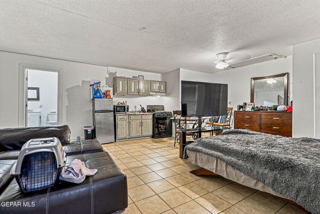 5705 NOVILLA Place, El Paso, TX 79932