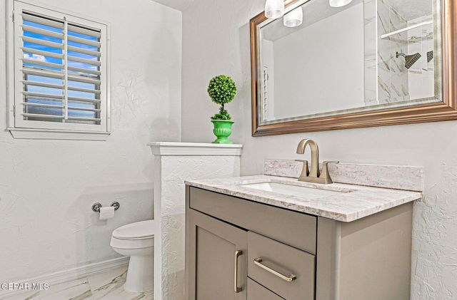 5705 NOVILLA Place, El Paso, TX 79932