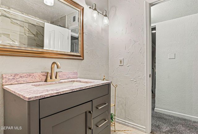 5705 NOVILLA Place, El Paso, TX 79932
